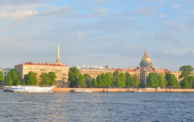 Fototapeta premium View of Admiralteiskaya Embankment and the River Neva.