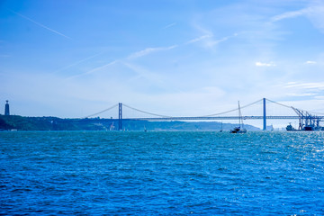 Ponte 25 de Abril, Lisbon