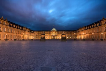 Schlossplatz Stuttgart bei Nacht © Jona Ruthardt