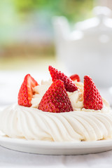 Mini Pavlova Meringue Cake with Fresh Strawberries