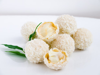 White coconut candy