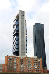 torres rascacielos edificios altos madrid  U84A8490-f17