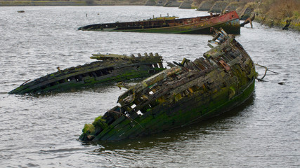 Little ship wreck on the River Clyde