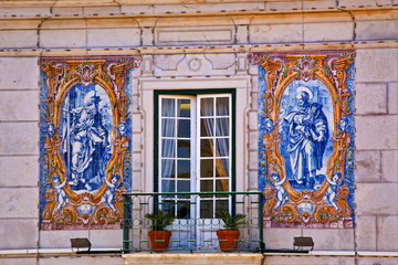 Art in ceramic tile. Tradition in Lisbon, Portugal and area. 