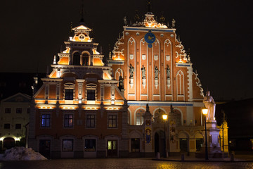 Fototapeta na wymiar Night in center of Old Riga. Night view.