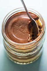 Two chocolate and vanilla cheesecake in the pot