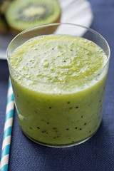 Kiwi smoothie