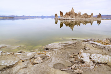 mono lake black and white nature sky salt rocks mountain