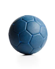 Fototapete Ballsport Blauer Lederball auf weißem Hintergrund