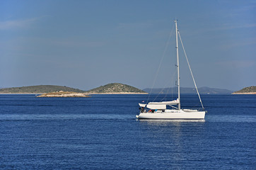 Obraz premium Jacht na Adriatyku