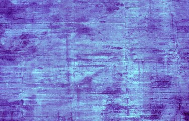 Verwitterte blau violette Steinwand