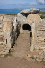 Menez Dregan prähistorische Stätte Plouhinec Bretagne