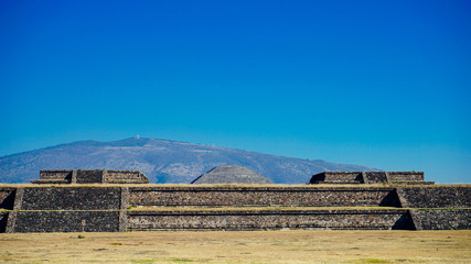 Teotihuacan pyramid in the distance