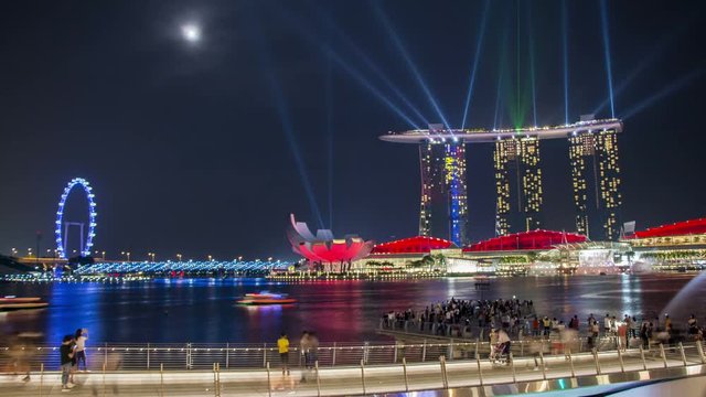 Timelapse of Marina Bay Lightshow in Singapore
