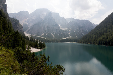 Obraz na płótnie Canvas Lago di Braies