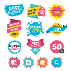 Social media icons. Chat speech bubble and Globe.