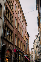 Fototapeta na wymiar Dans les rues du Vieux Lyon
