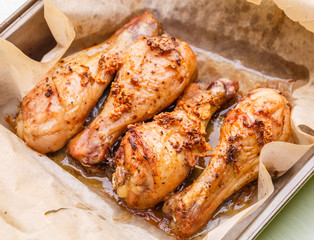 Prepared poultry on cooking paper