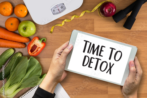 Lifetime Fitness Weight Loss Detox quot time to detox fitness and weight loss concept quot stockfotos Lifetime Fitness Weight Loss Detox quot time to detox fitness and weight loss concept quot stockfotos