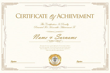 Certificate of achievement or diploma template - obrazy, fototapety, plakaty