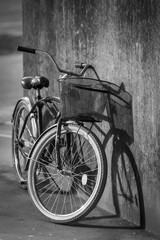 Obraz na płótnie Canvas old city bicycle