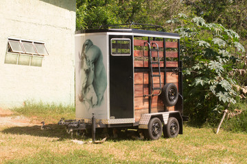 trailer used for transporting horses