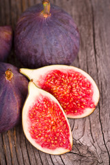 Fresh fruit figs