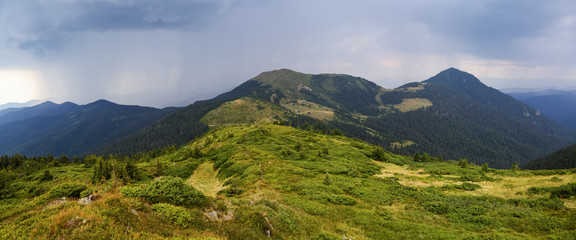 Nice thundery sky high at the mountains.