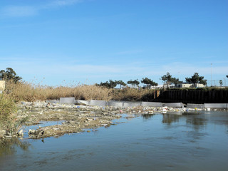 Umweltverschmutzung Fluss in Spanien 