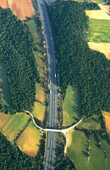 paisaje aereo de campos y autopistas en la provincia de Girona Cataluña España