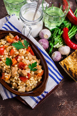 Pasta with vegetables and meat