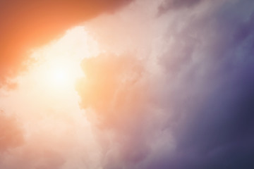 Obraz na płótnie Canvas Beautiful sky with clouds and sun
