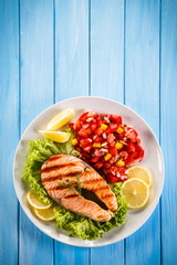 Grilled salmon and vegetables