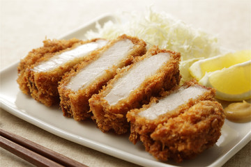 とんかつ　Japanese pork cutlet Tonkatsu