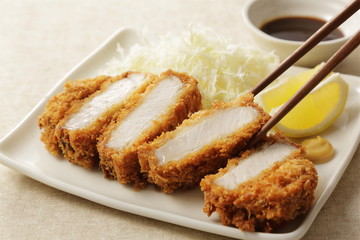 とんかつ　Japanese pork cutlet Tonkatsu