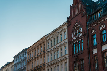 Fototapeta na wymiar typical apartment facades at prenzlauer berg, berlin