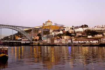 Landscape to Vila Nova de Gaia © visualcortex