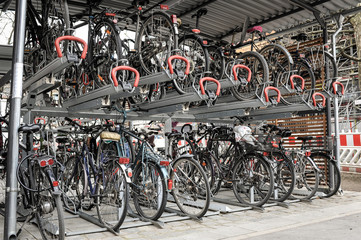 Abstellplatz für Fahrräder im Stadtzentrum