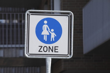 Verhrkehrsschild Fußgängerzone