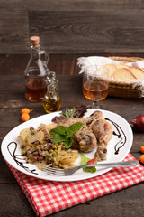 chicken legs with potatoes and aromas