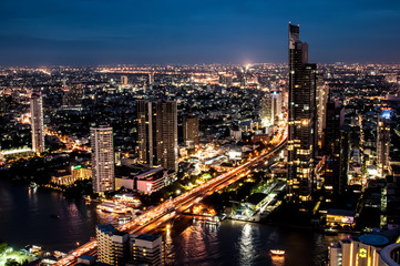 Fototapeta na wymiar Night top view of Bangkok 