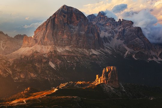 Cinque Torri and Tofane Group, Ampezzo Dolomites, Cortina d'Ampezzo, Belluno, veneto, Italy.