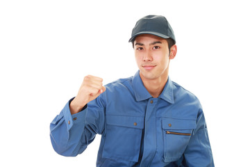 ガッツポーズの宅配人
