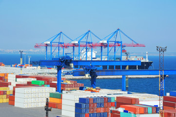 Port cargo crane, ship and container