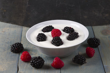 fruit yogurt with raspberry and blackberry