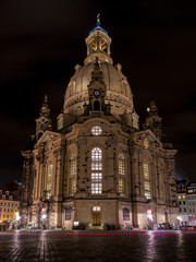 Frauenkirche in Dresden bei Nacht, Sachsen in Deutschland
