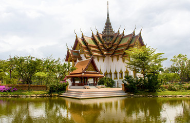 Fototapeta na wymiar Temple at Thailand