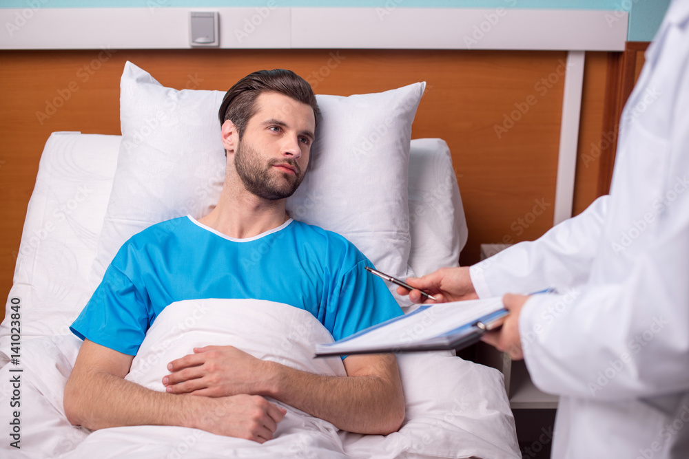 Canvas Prints Male patient in hospital