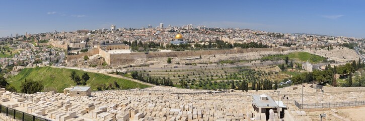 Fototapeta na wymiar Old city of Jerusalem, Israel, 23 March 2017