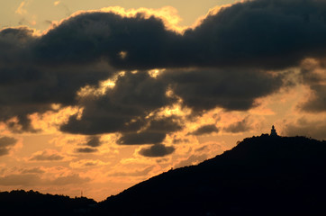 sunset over the sea nad cloud